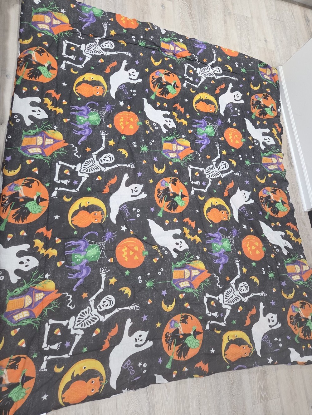 Halloween King Size Comforter Domestications Pumpkin Witch Skeleton Ghost Moon